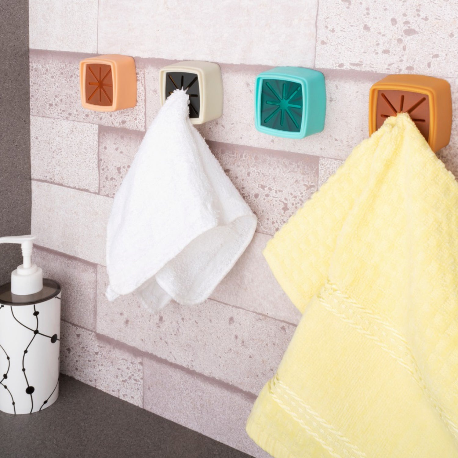 6146 4 Pc Towel Holder mostly used in all kinds of bathroom purposes for hanging and placing towels for easy take-in and take-out purposes. 6146 4 Pc Towel Holder mostly used in all kinds of bathroom purposes for hanging and placing towels for easy take-in and take-out purposes.